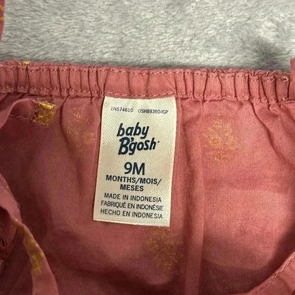 OshKosh B'gosh - sleeveless summer baby outfit. Size 9 months - Picture 2 of 3